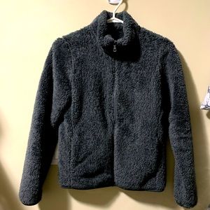 UNIQLO Women’s Fluffy Fleece Full-Zip Jacket